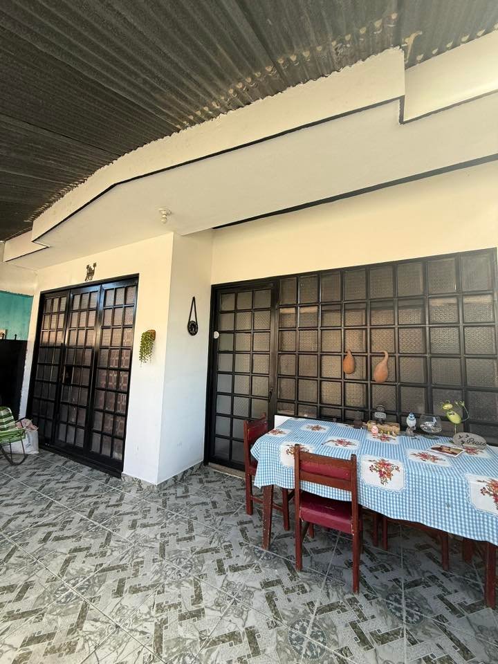 Featured image 3