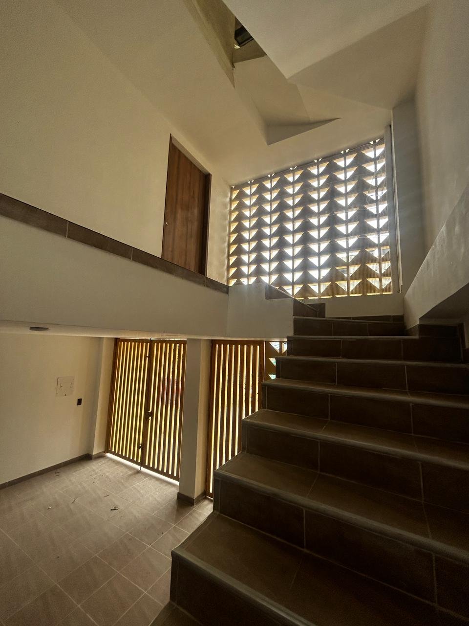 Featured image 3