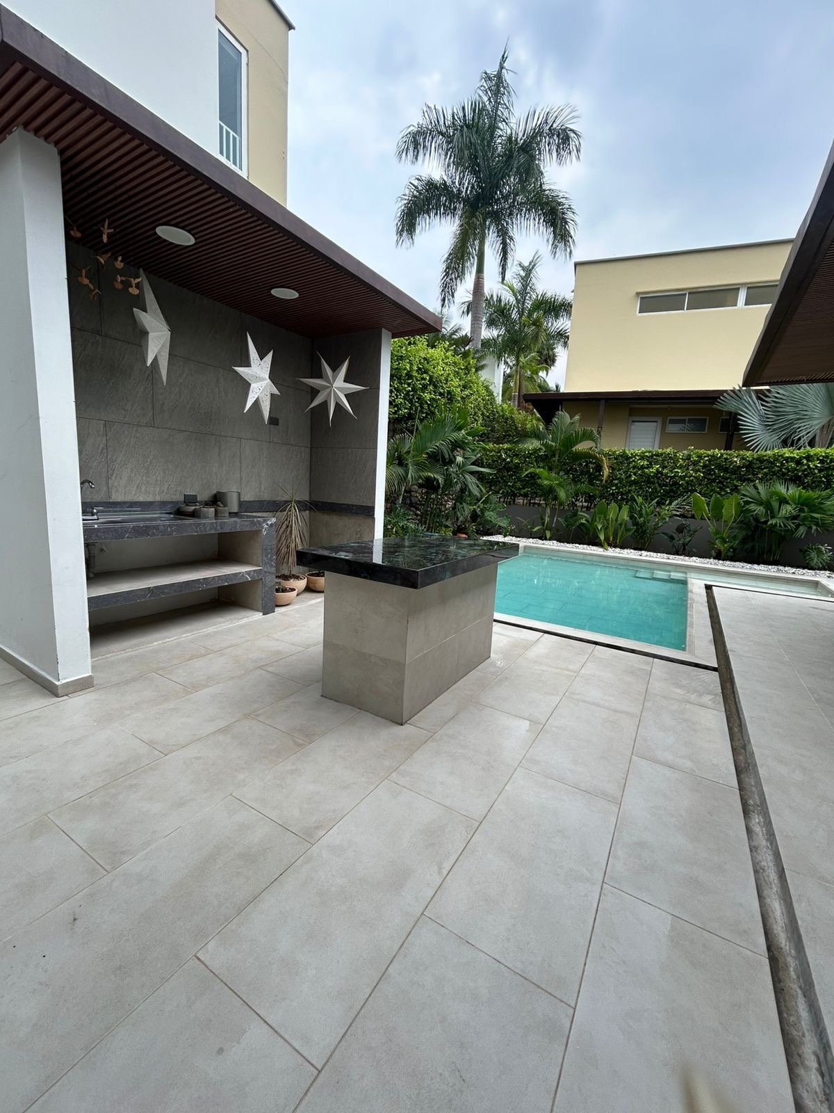 Featured image 2